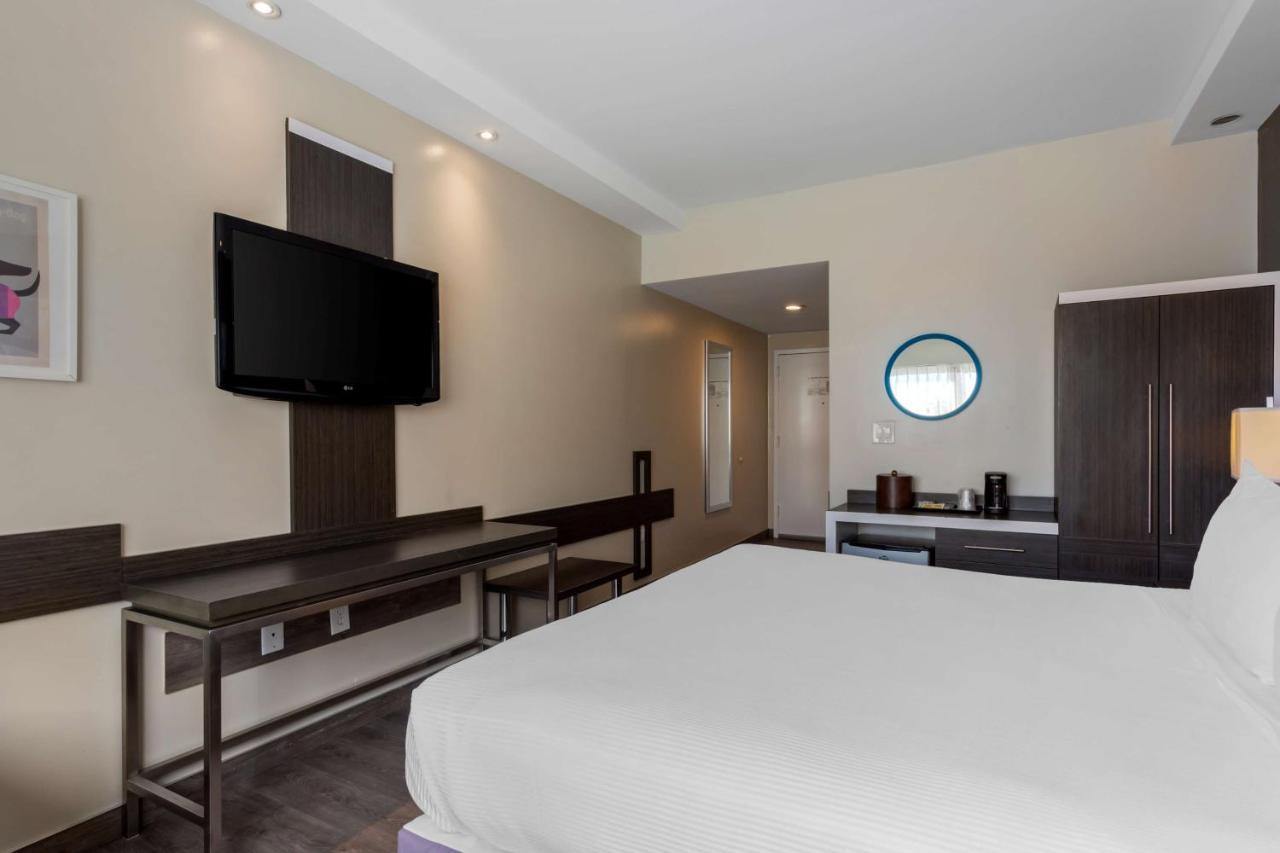 Best Western Plus Brooklyn Bay Hotel Nova Iorque Exterior foto