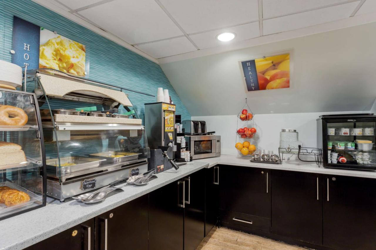Best Western Plus Brooklyn Bay Hotel Nova Iorque Exterior foto
