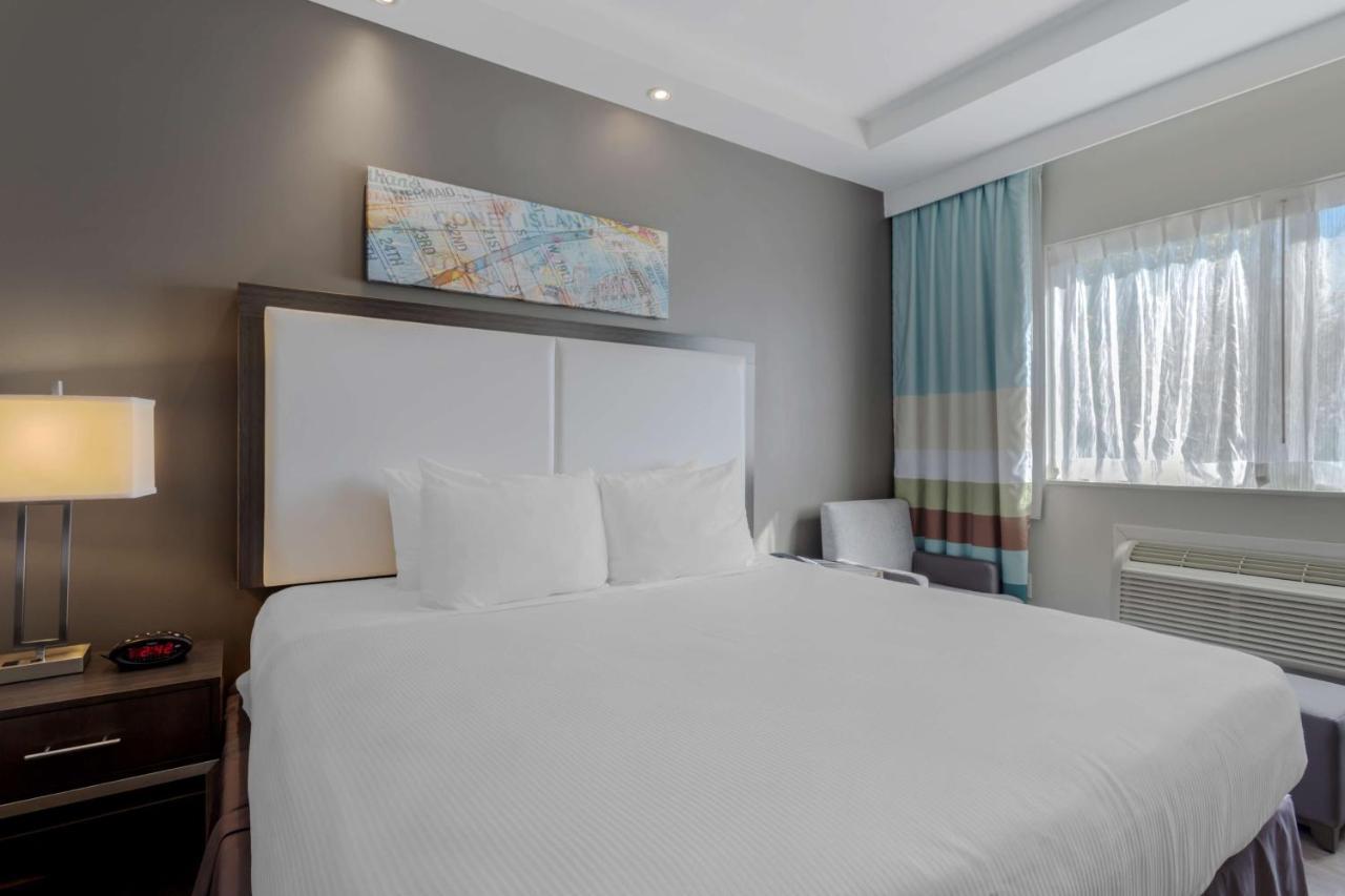 Best Western Plus Brooklyn Bay Hotel Nova Iorque Exterior foto