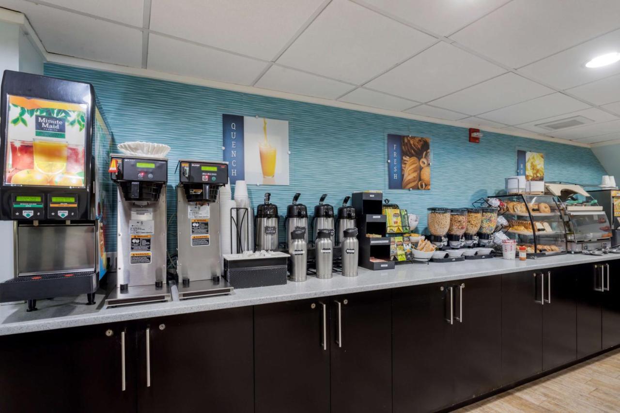 Best Western Plus Brooklyn Bay Hotel Nova Iorque Exterior foto