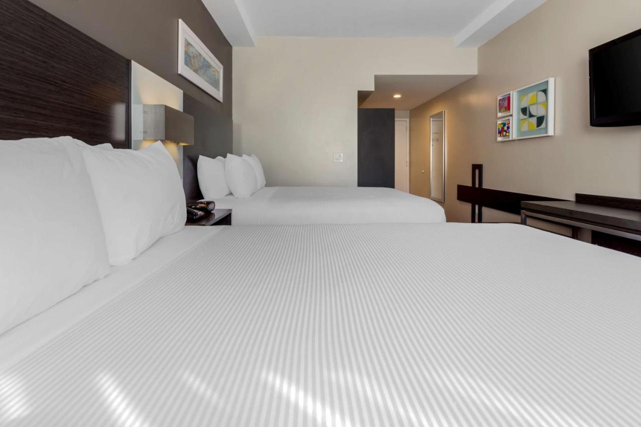 Best Western Plus Brooklyn Bay Hotel Nova Iorque Exterior foto