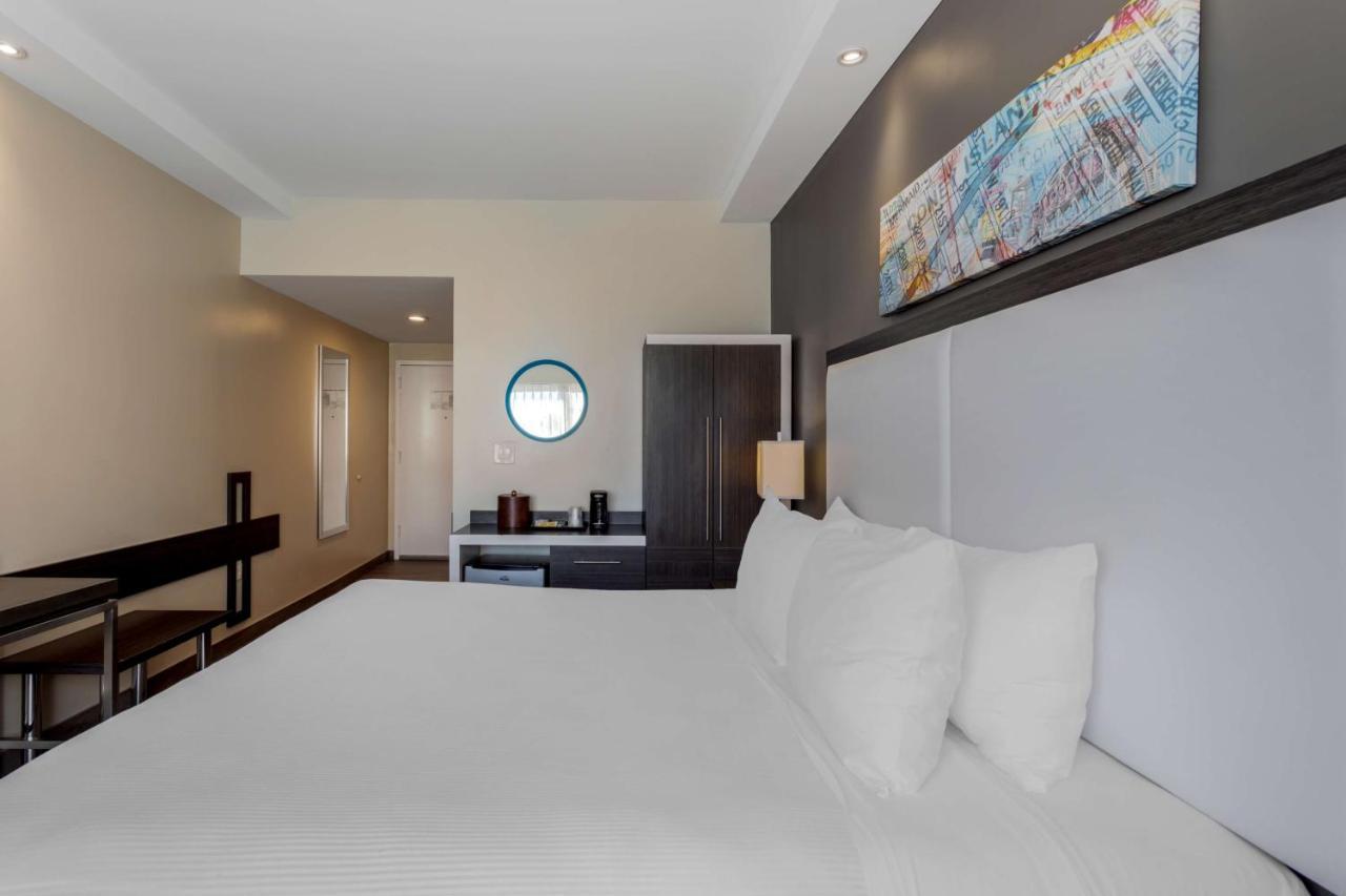 Best Western Plus Brooklyn Bay Hotel Nova Iorque Exterior foto