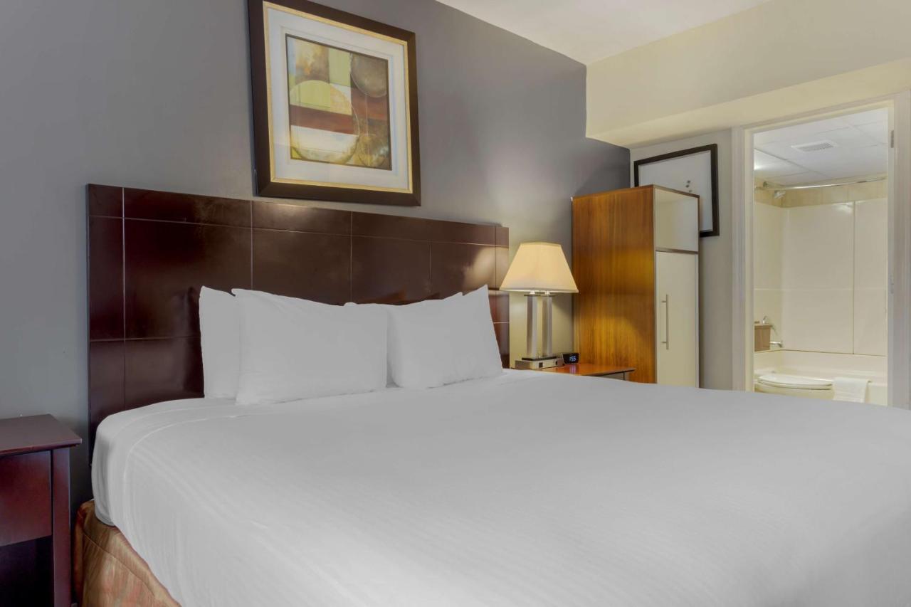 Best Western Plus Brooklyn Bay Hotel Nova Iorque Exterior foto