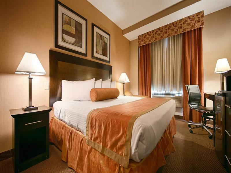 Best Western Plus Brooklyn Bay Hotel Nova Iorque Exterior foto